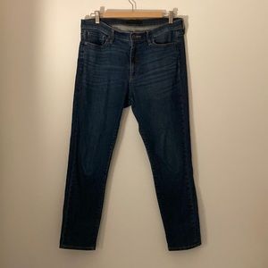 Uniqlo cropped stretchy straight legged jeans